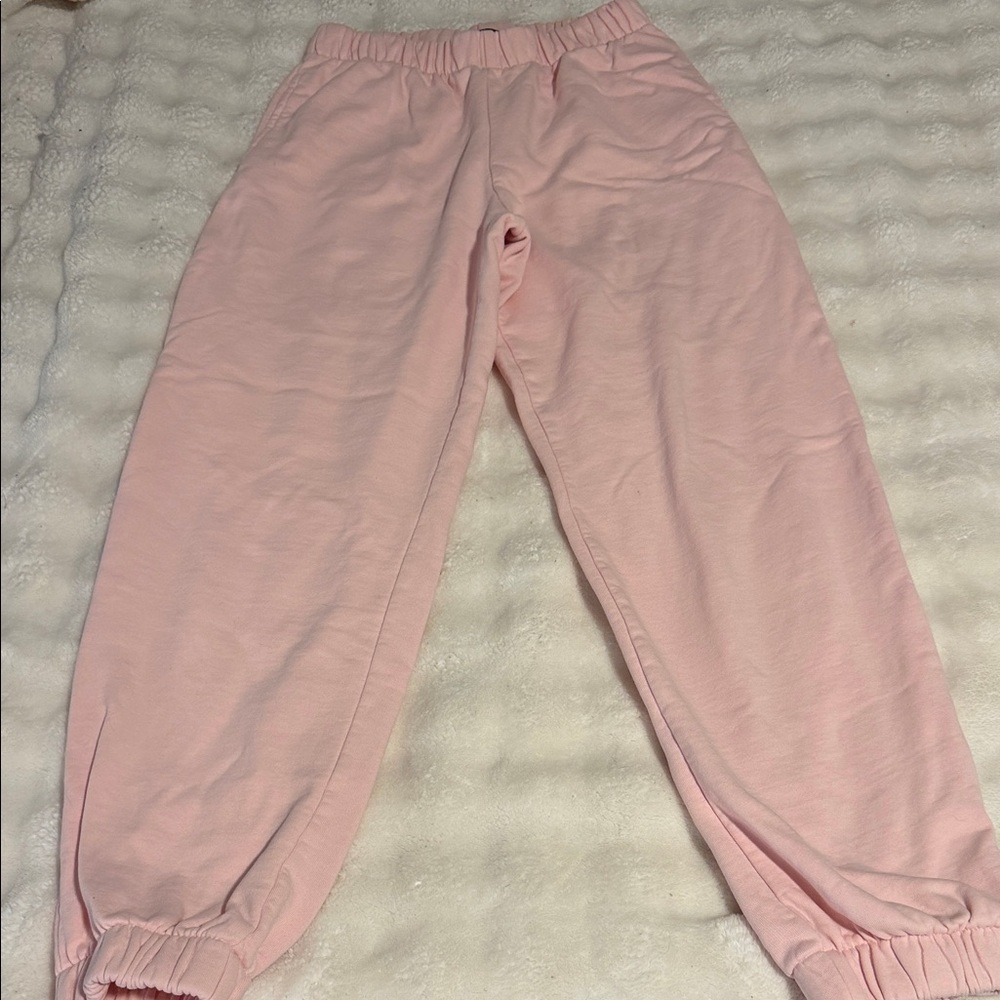 BRANDY 🩷 MELVILLE SWEATS